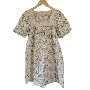 Anthropologie Kindred White Black Floral Embroidered Babydoll Dress Sz M Y2K
